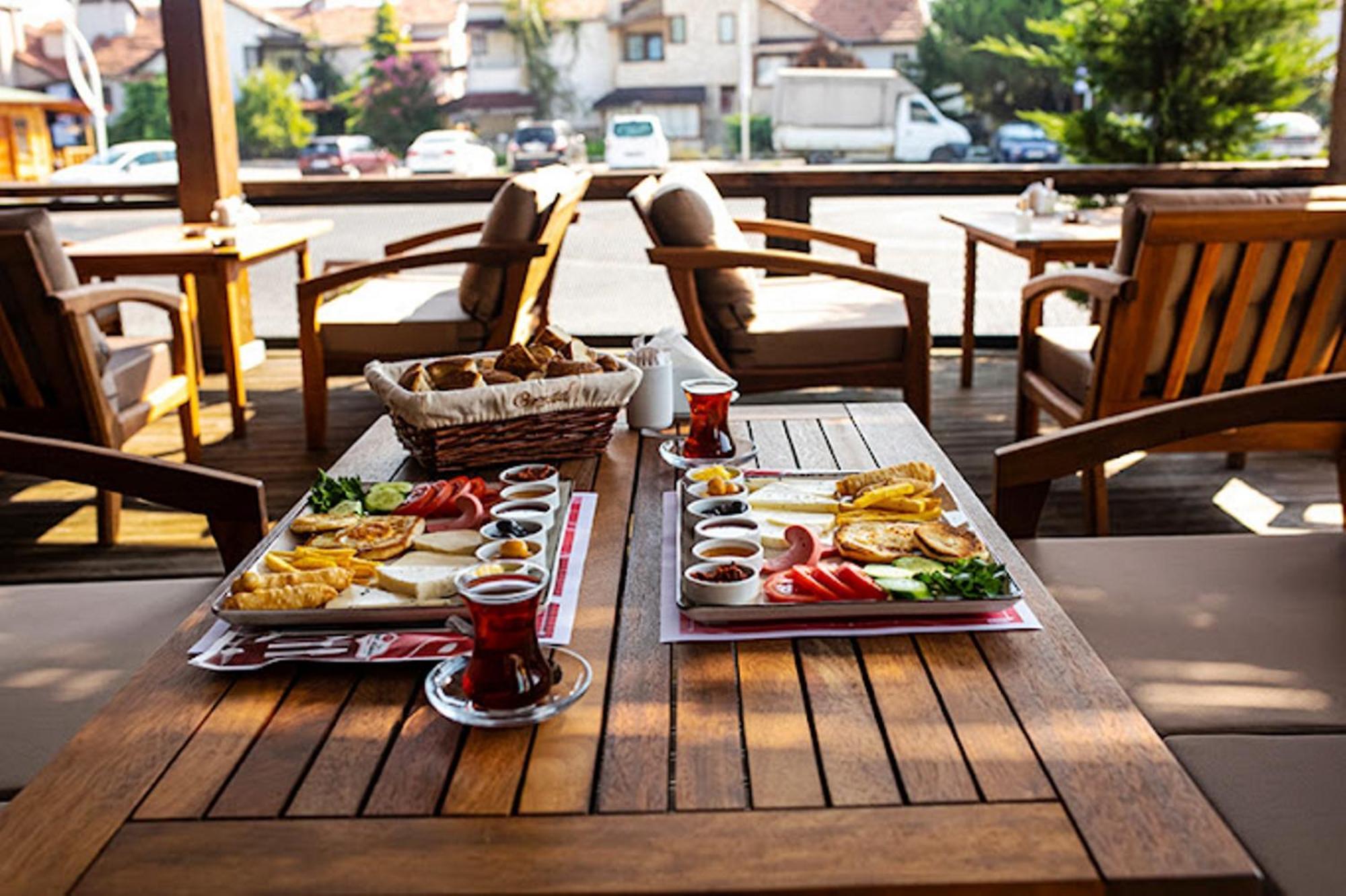 Ceneviz Suit Hotel Akçakoca Exteriér fotografie